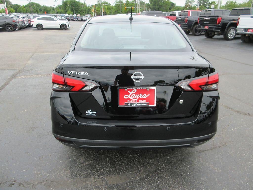 2025 Nissan Versa 1.6 S