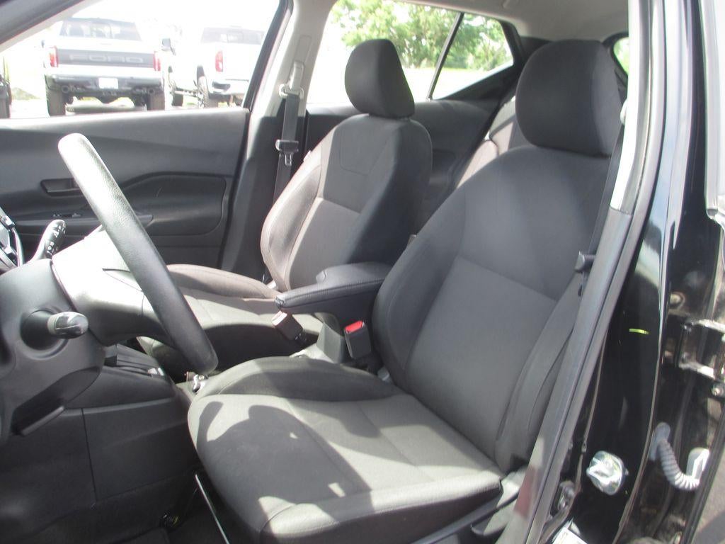 2023 Nissan Kicks S Xtronic CVT