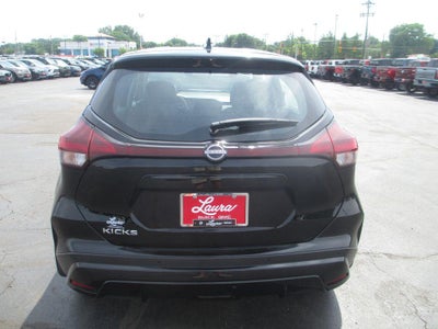 2023 Nissan Kicks S Xtronic CVT