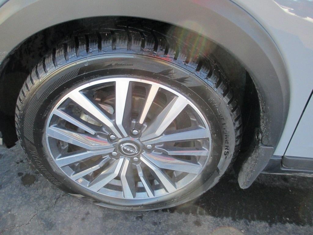 2022 Nissan Kicks SV