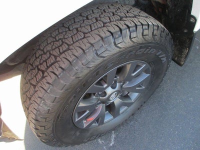 2021 Toyota Tacoma 2WD SR5