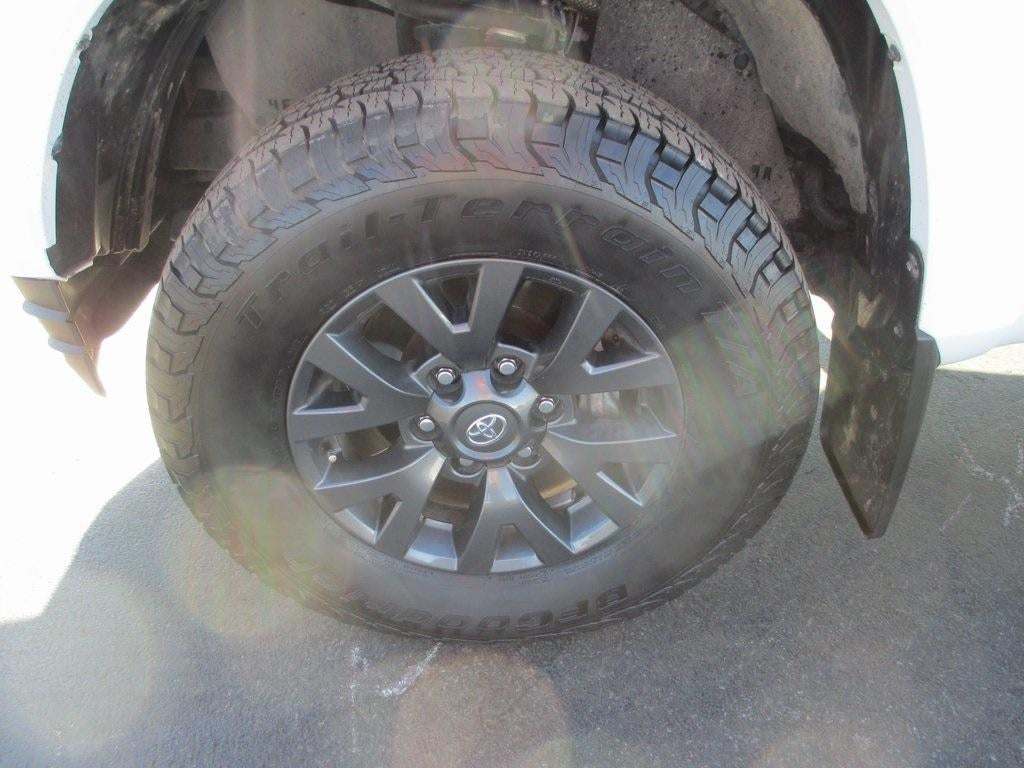 2021 Toyota Tacoma 2WD SR5