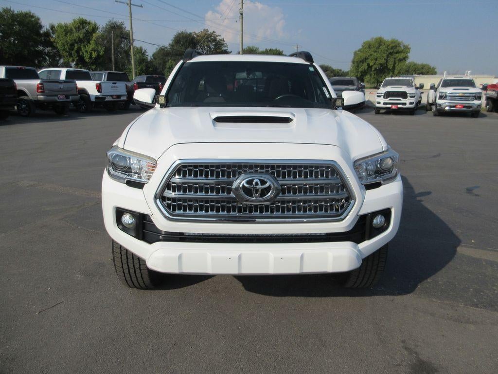 2017 Toyota Tacoma TRD Sport