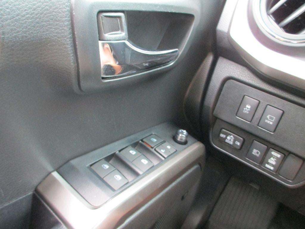 2022 Toyota Tacoma Limited