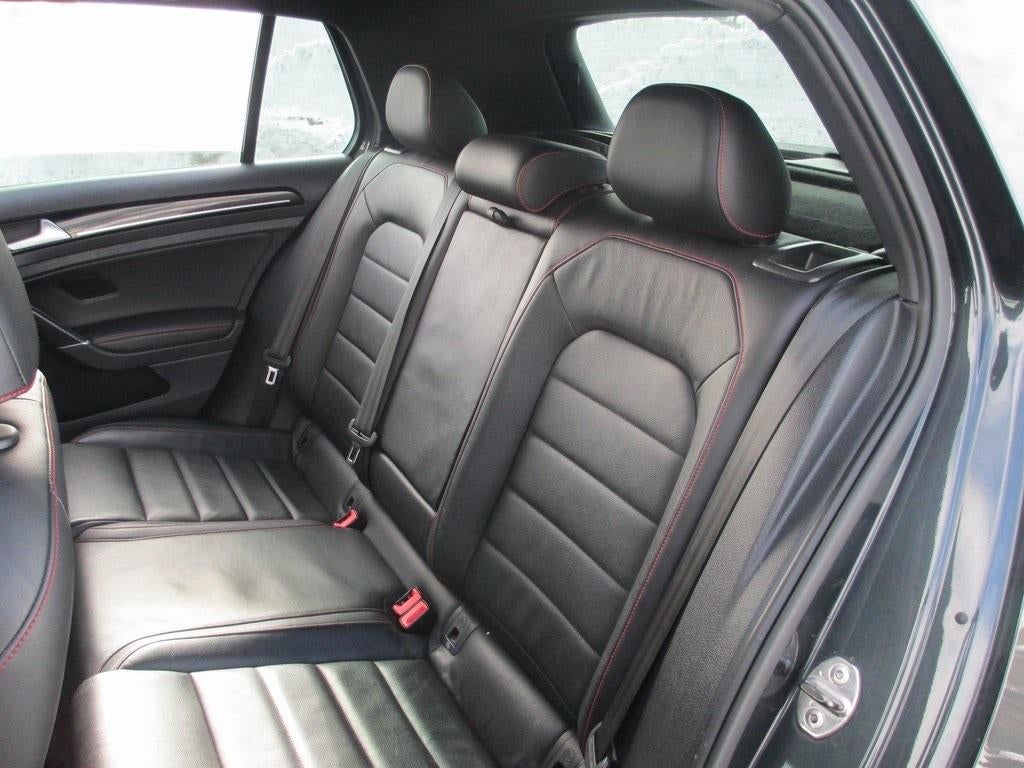 2016 Volkswagen Golf GTI S w/Performance Pkg