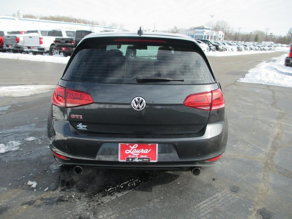 2016 Volkswagen Golf GTI S w/Performance Pkg