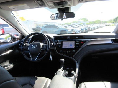 2020 Toyota Camry SE