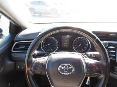 2020 Toyota Camry SE