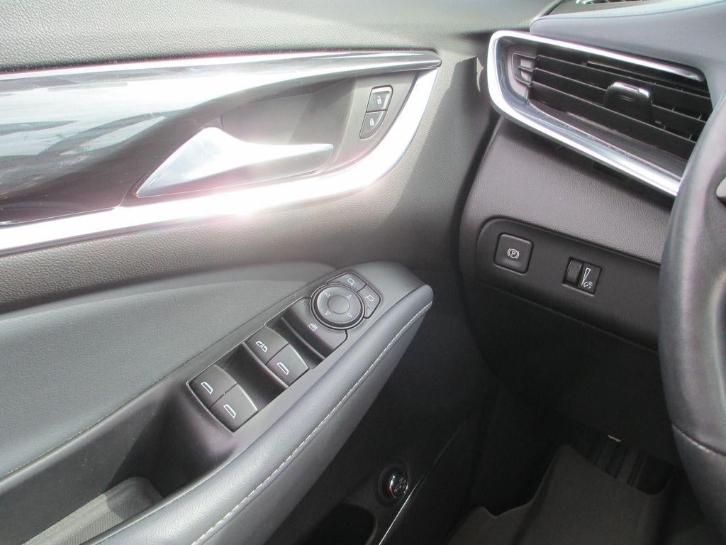 2022 Buick Enclave Essence