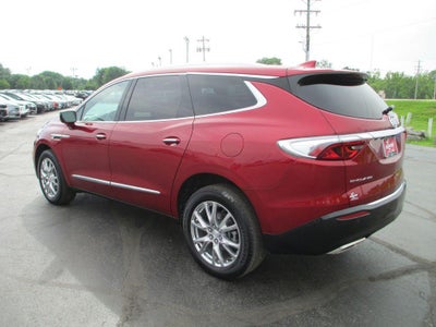 2022 Buick Enclave Essence