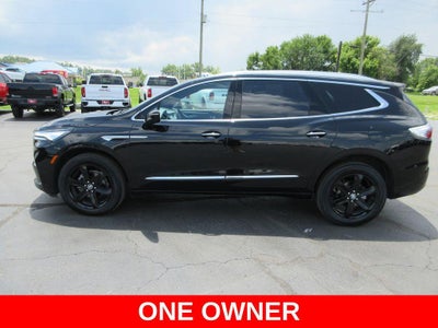 2024 Buick Enclave Essence