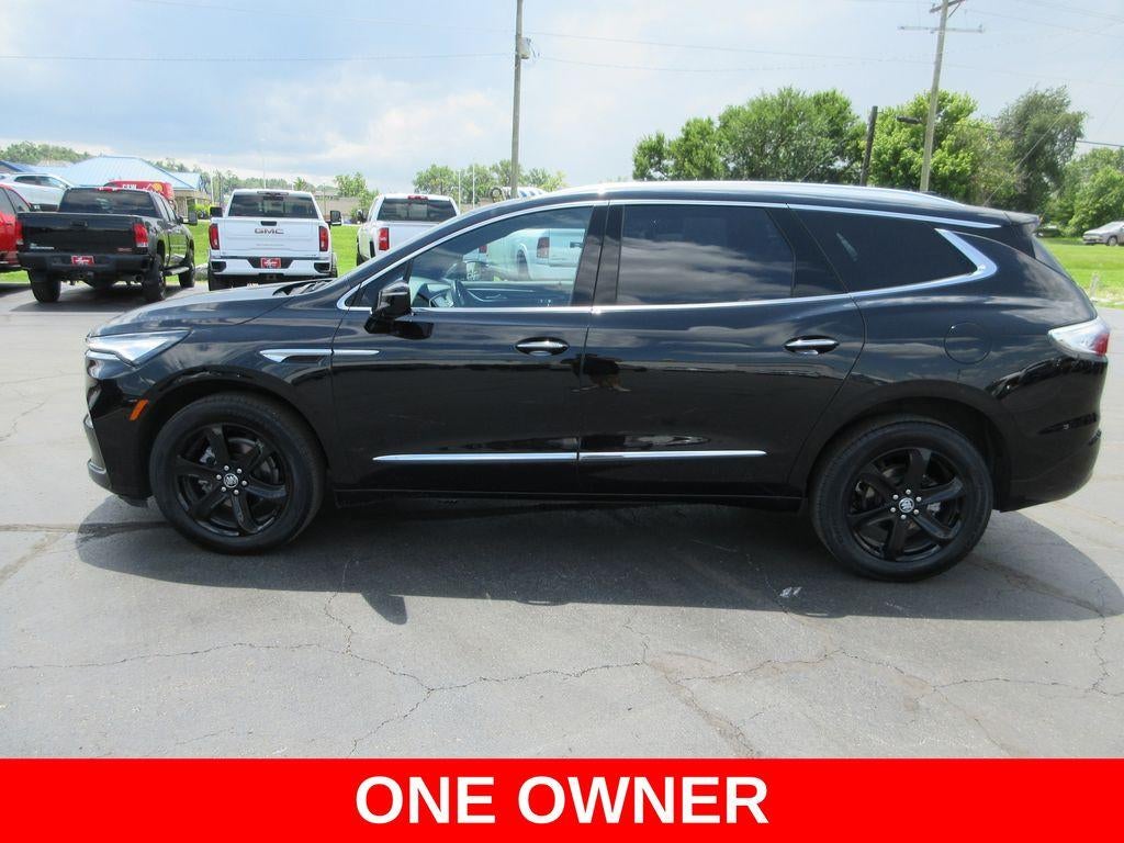 2024 Buick Enclave Essence