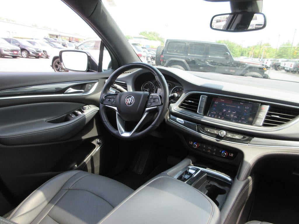 2024 Buick Enclave Essence