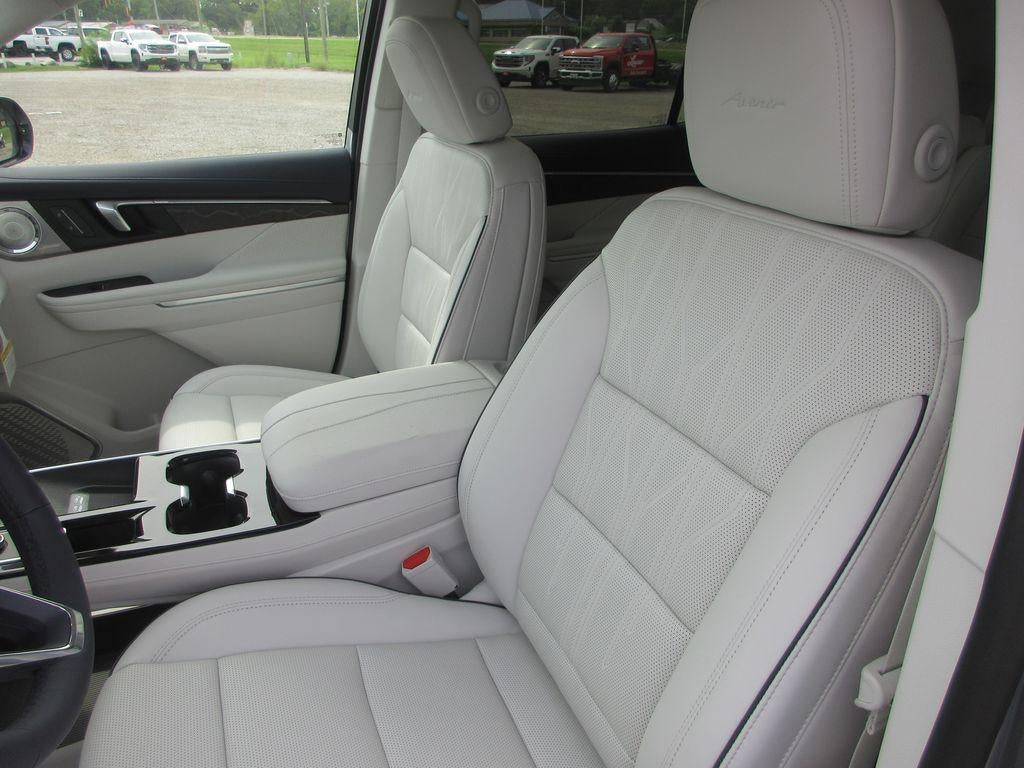 2027 Buick Enclave Avenir