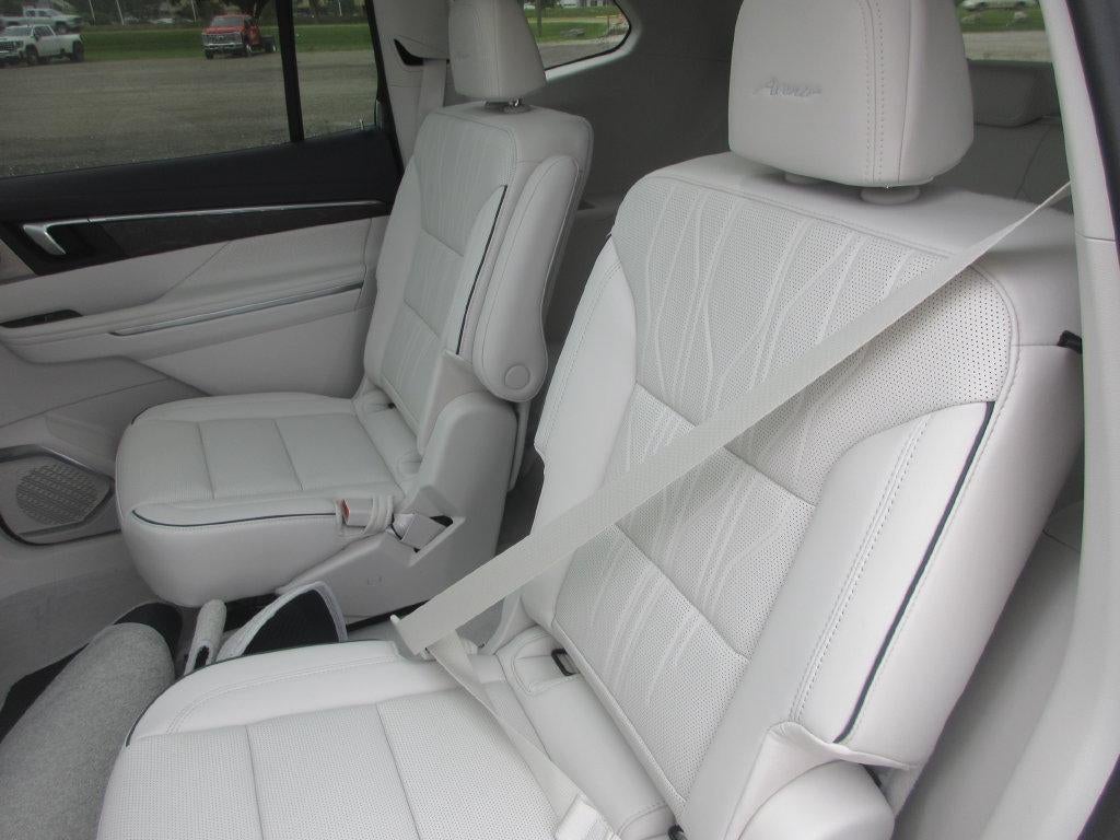 2027 Buick Enclave Avenir