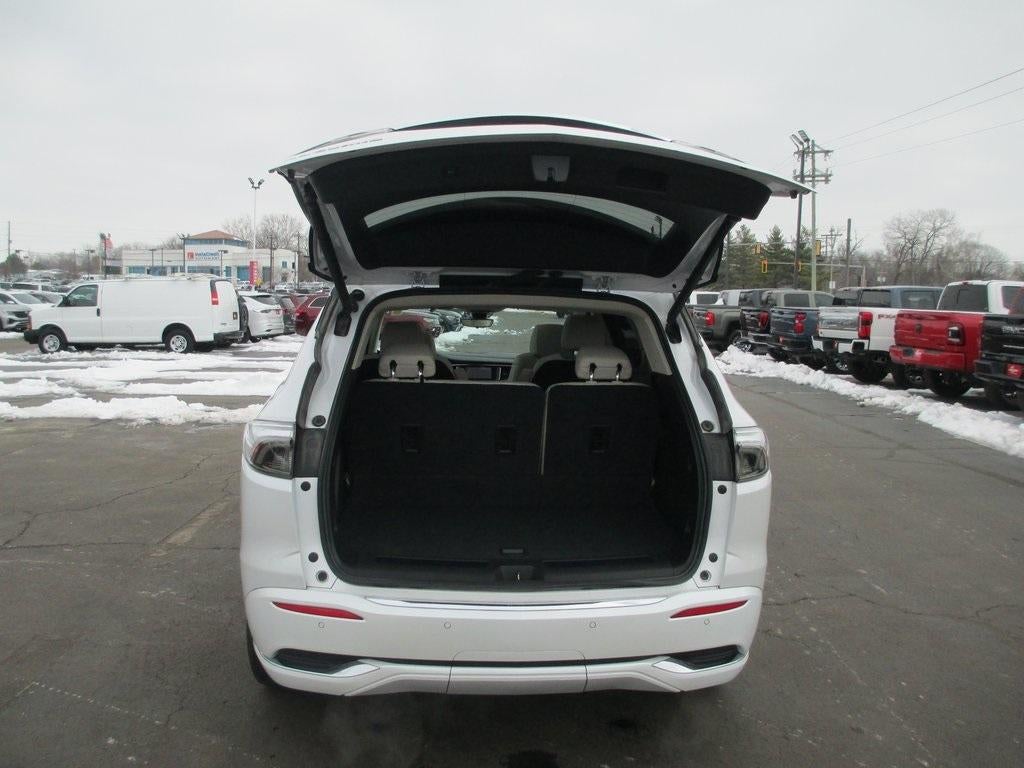 2023 Buick Enclave Avenir