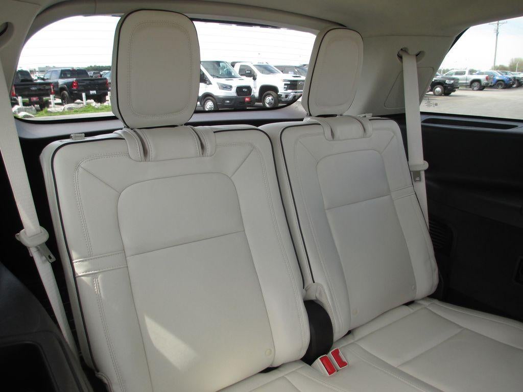 2022 Lincoln Aviator Black Label