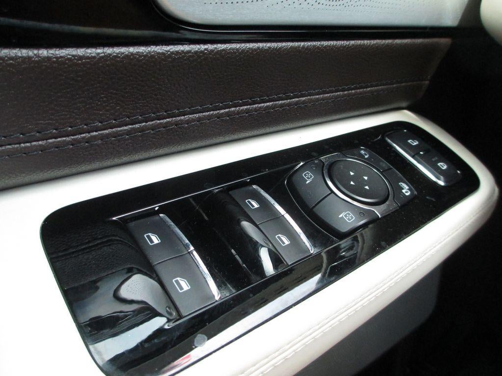 2022 Lincoln Aviator Black Label