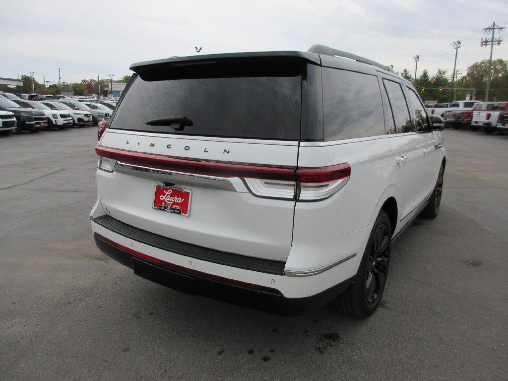 2022 Lincoln Navigator Black Label