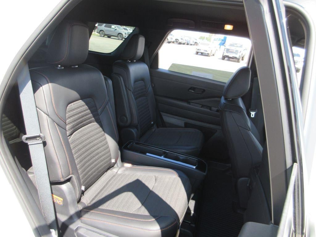 2024 Nissan Pathfinder Rock Creek