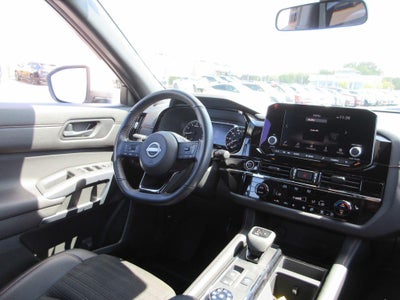 2024 Nissan Pathfinder Rock Creek