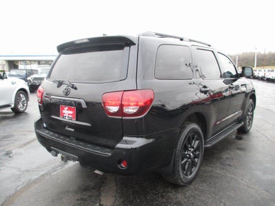 2022 Toyota Sequoia SR5