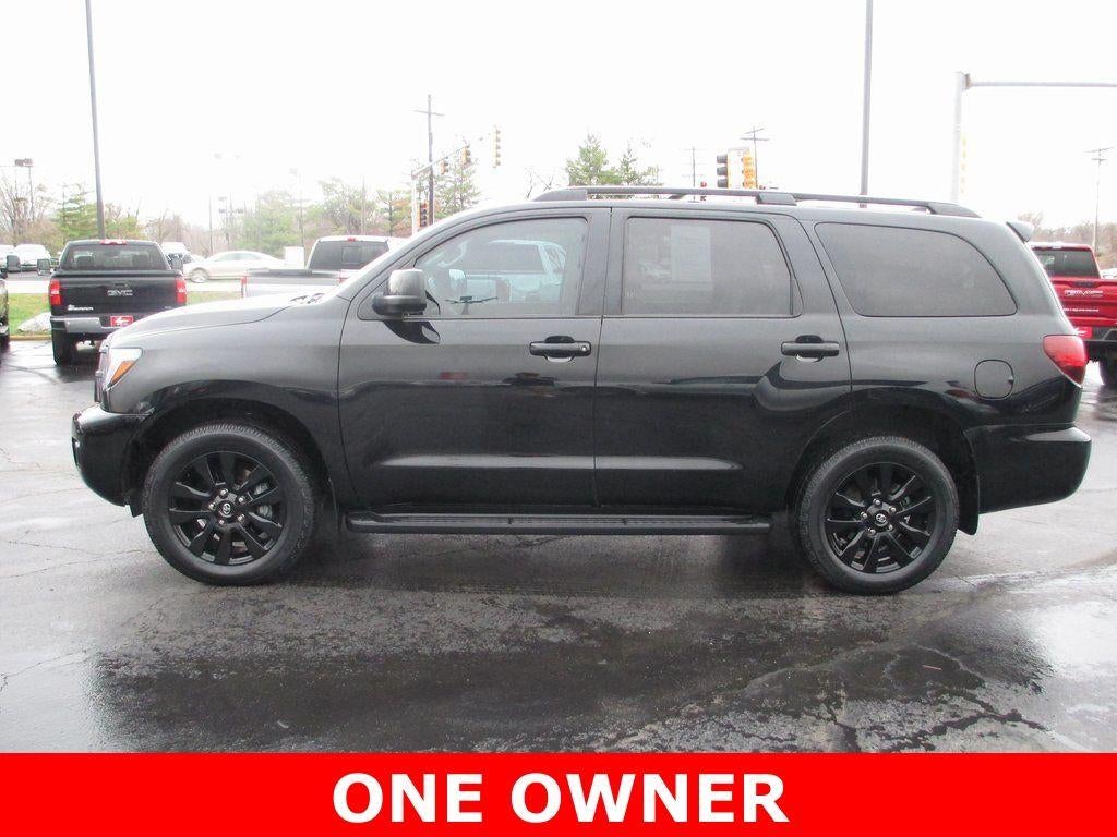 2022 Toyota Sequoia SR5