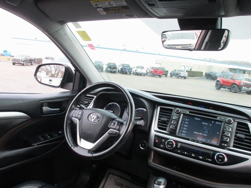2018 Toyota Highlander SE