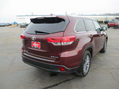 2018 Toyota Highlander SE