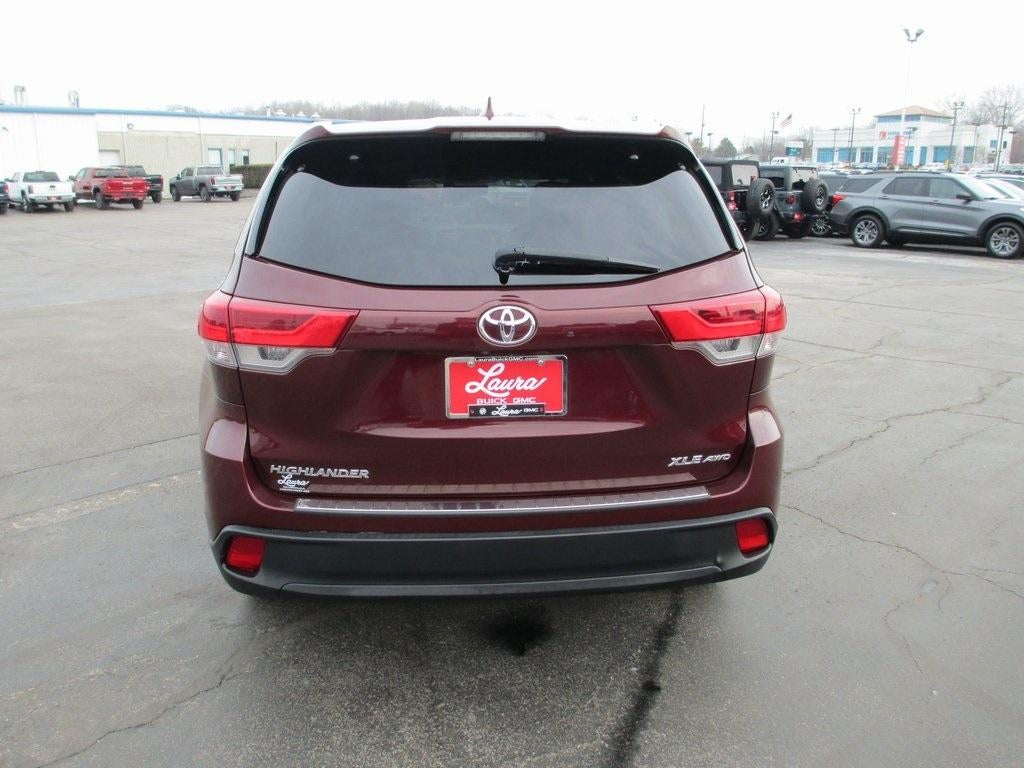 2018 Toyota Highlander SE