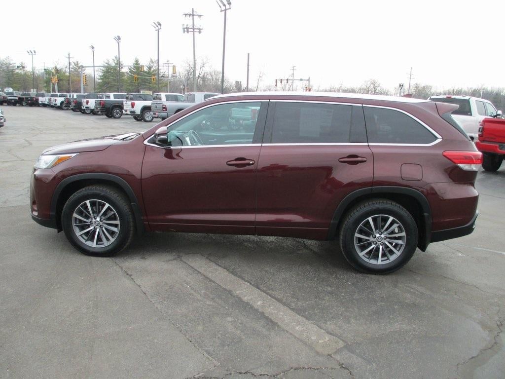 2018 Toyota Highlander SE