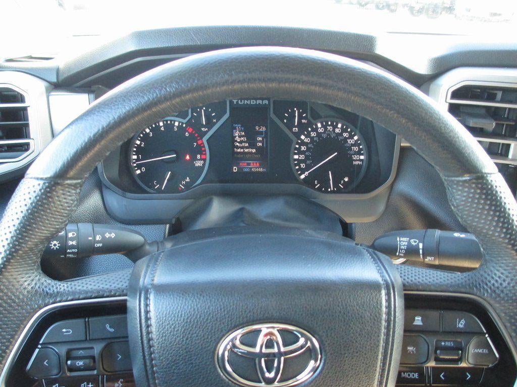 2024 Toyota Tundra 4WD SR5