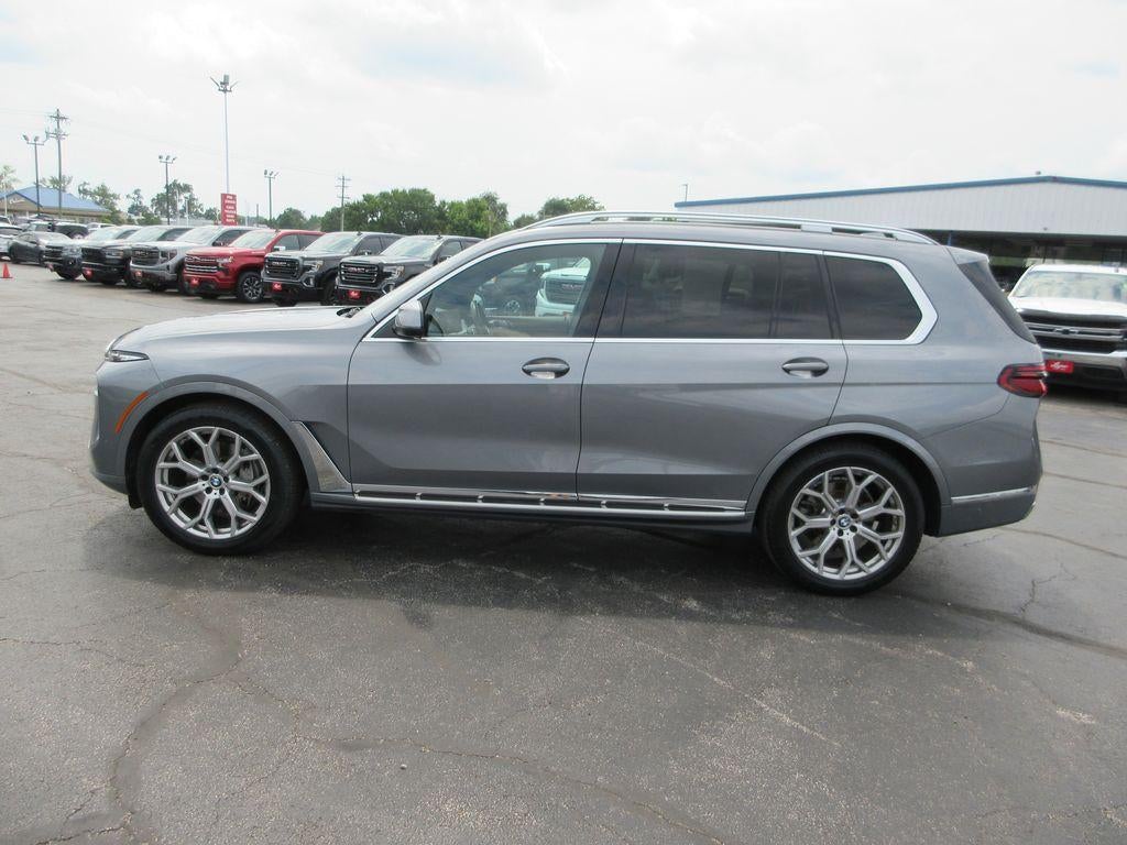 2023 BMW X7 xDrive40i