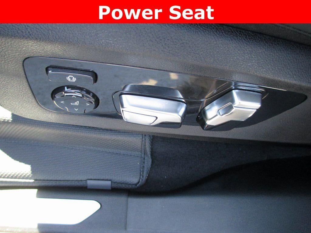 2026 BMW X7 ALPINA XB7