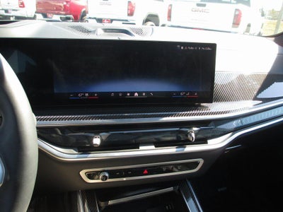 2026 BMW X7 ALPINA XB7