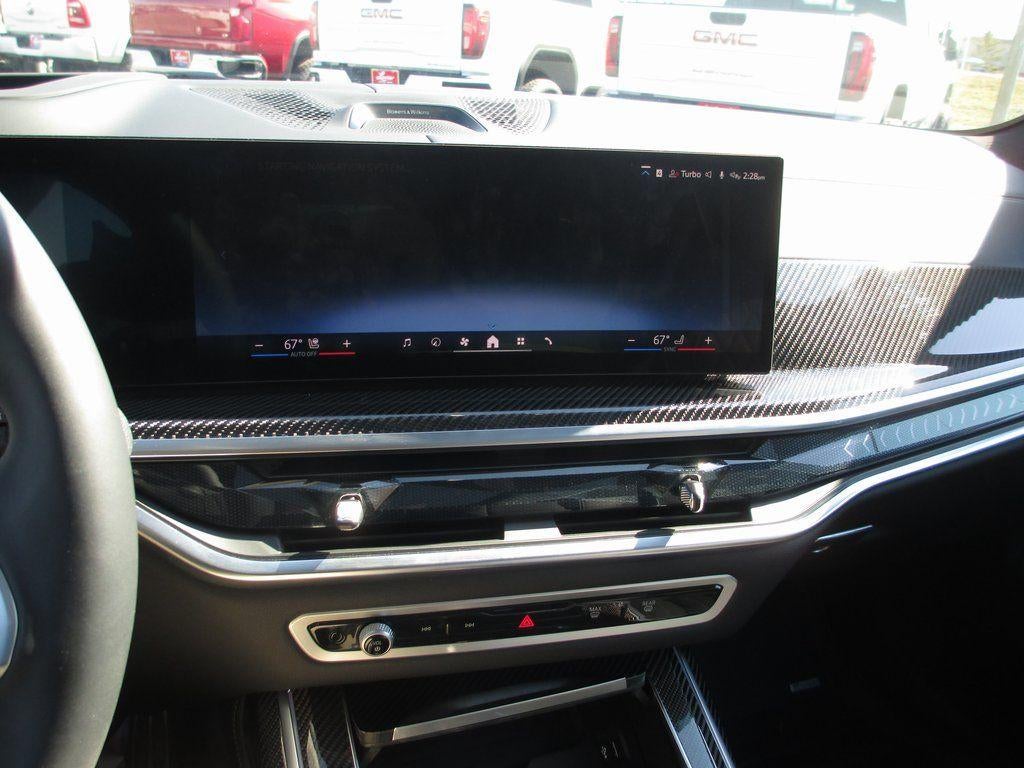 2026 BMW X7 ALPINA XB7