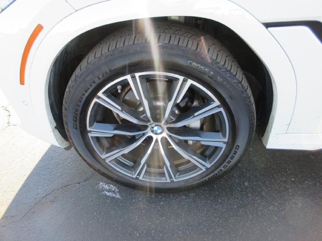 2023 BMW X6 xDrive40i