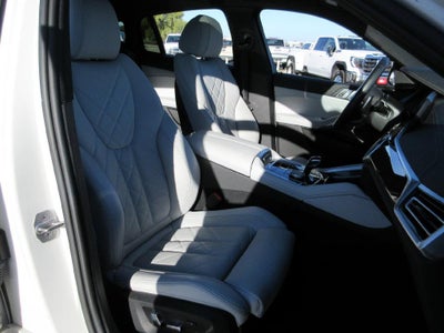2023 BMW X6 xDrive40i