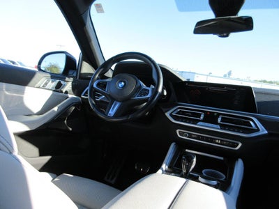 2023 BMW X6 xDrive40i