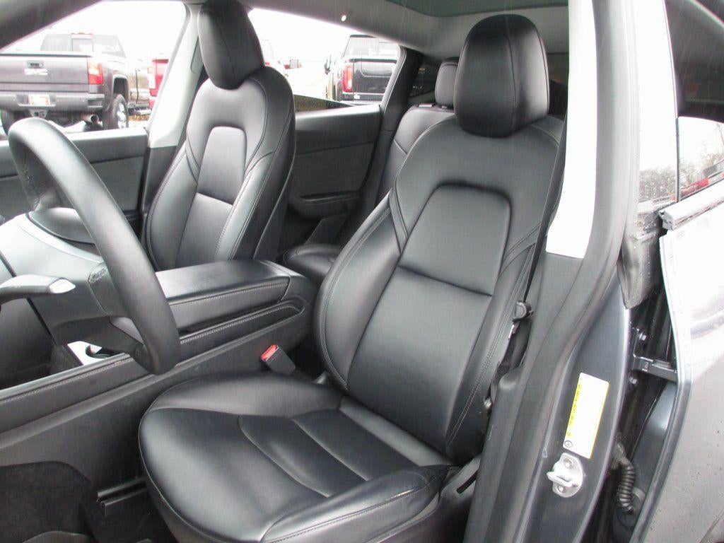 2022 Tesla Model Y Performance Dual Motor All-Wheel Drive