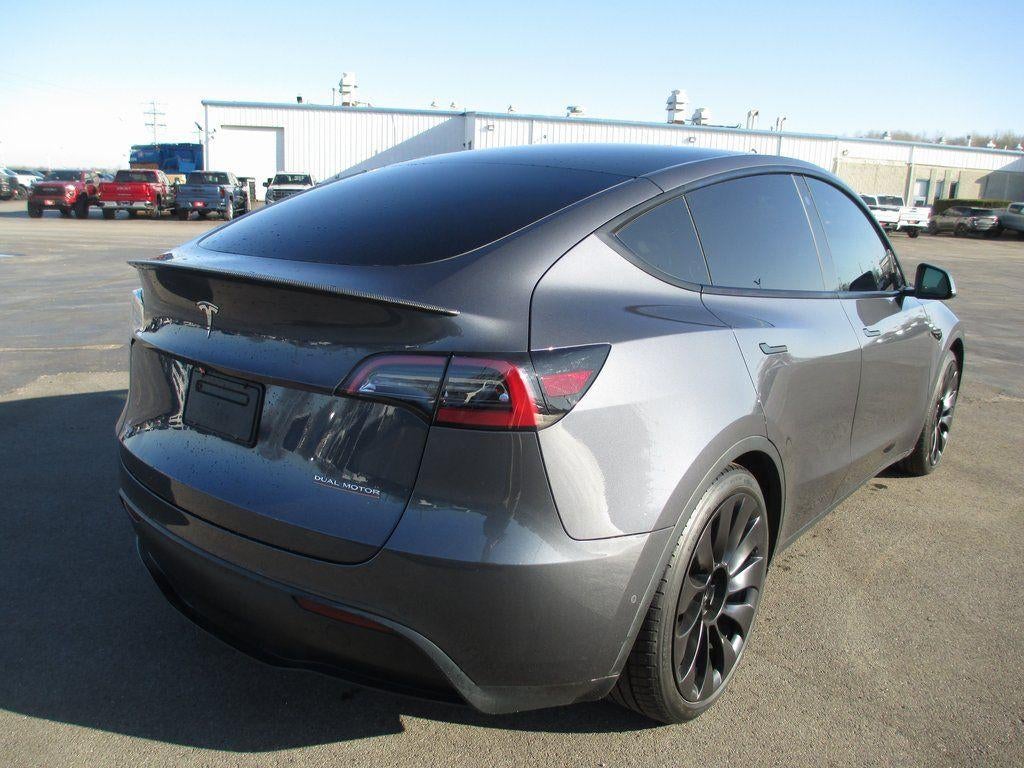 2022 Tesla Model Y Performance Dual Motor All-Wheel Drive