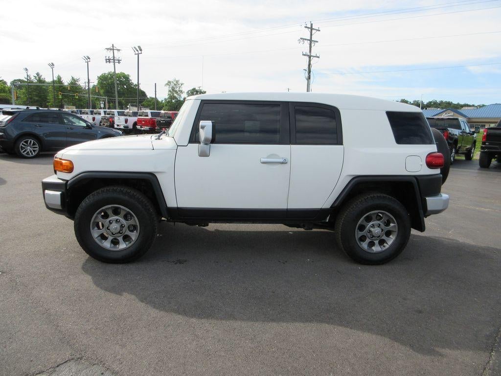2011 Toyota FJ Cruiser Base