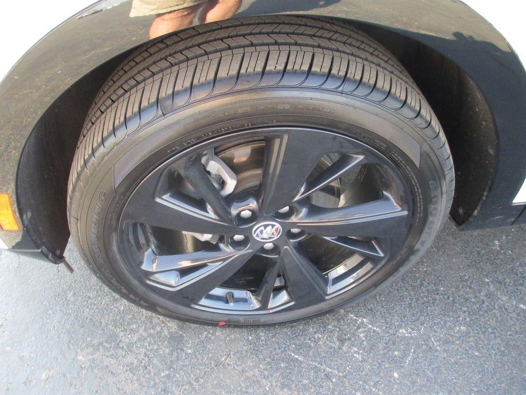 2022 Buick Envision Essence