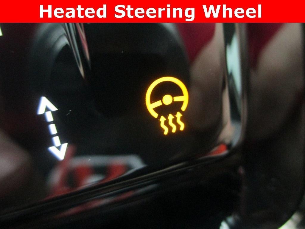 2025 Land Rover Range Rover Evoque Dynamic SE