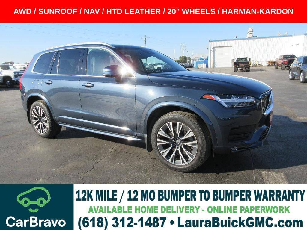2022 Volvo XC90 T6 Momentum 7 Passenger