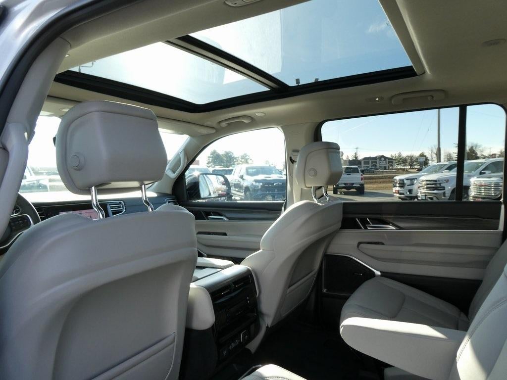 2024 Jeep Wagoneer Series II