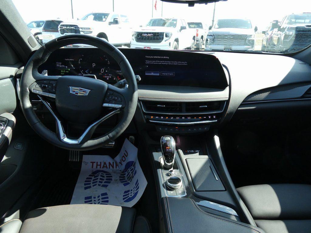 2025 Cadillac CT5 Sport