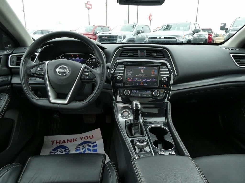 2023 Nissan Maxima Platinum