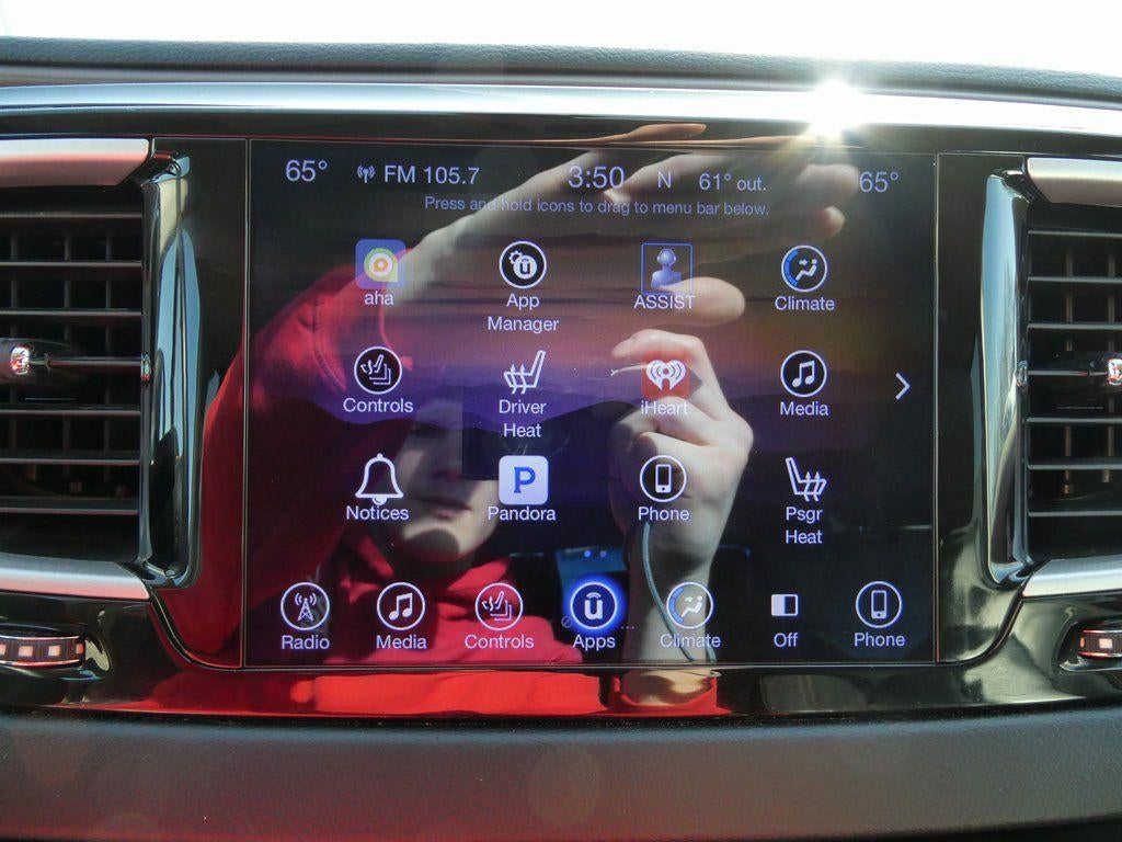 2017 Chrysler Pacifica Touring-L