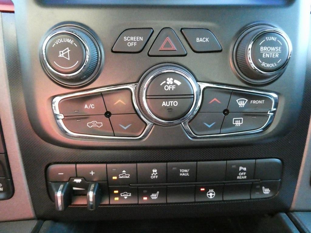 2016 RAM 1500 4WD Crew Cab 5.7 Ft Box Rebel